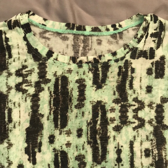 Bcbg long sleeve t-shirt - Picture 2 of 3